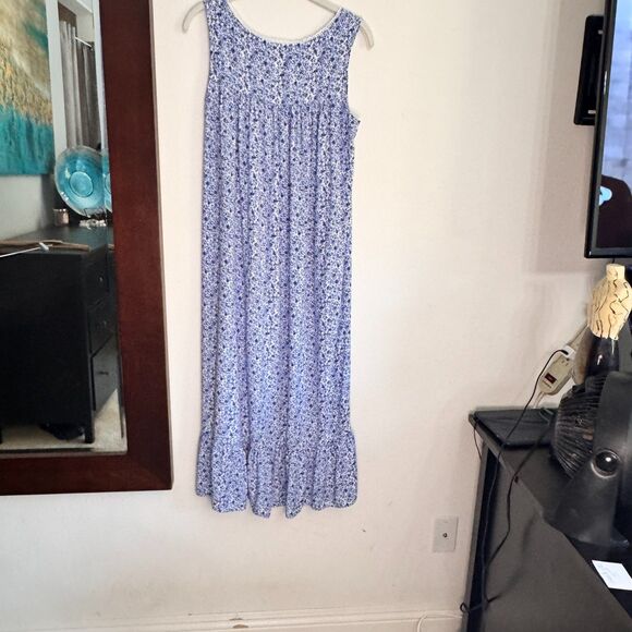 Eileen West Blue Floral Sleeveless Nightgown  Small Rayon Lace Trim Cottagecore - Picture 1 of 7